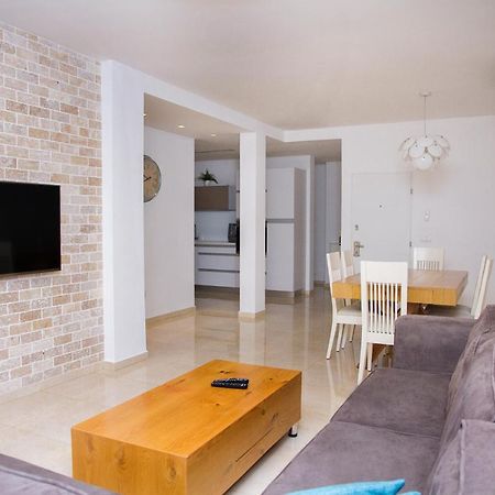 Apartment Etsel Bat Yam Exterior foto