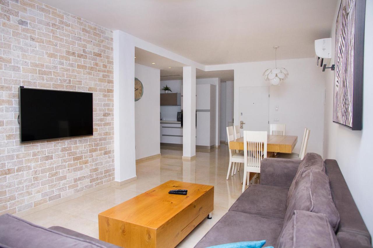 Apartment Etsel Bat Yam Exterior foto