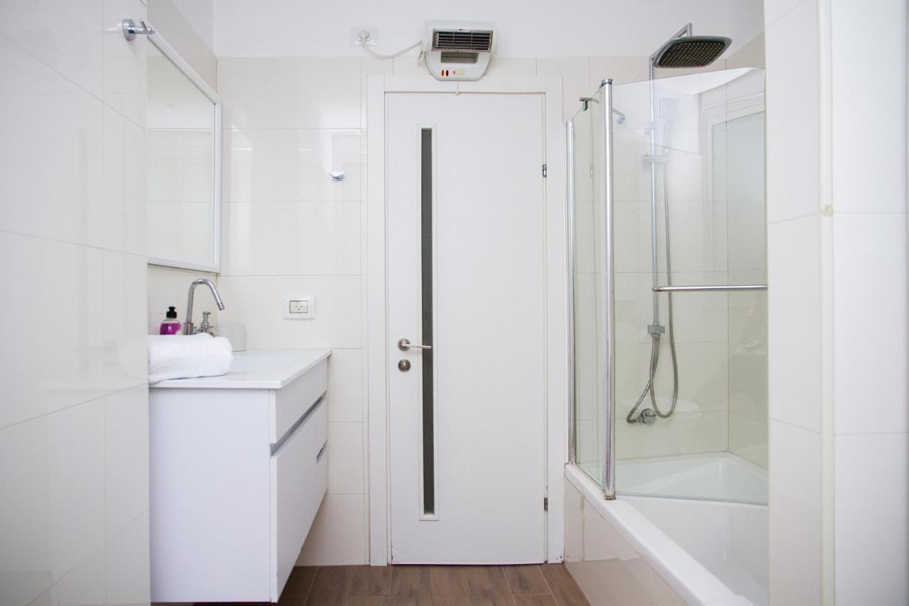 Apartment Etsel Bat Yam Exterior foto