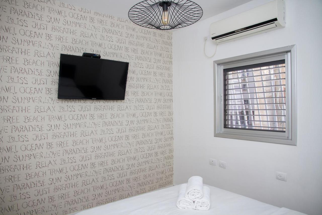 Apartment Etsel Bat Yam Exterior foto