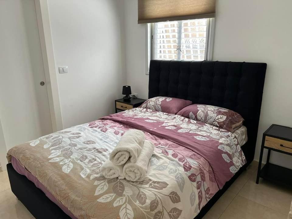 Apartment Etsel Bat Yam Exterior foto